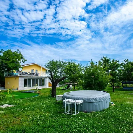 кала Villa